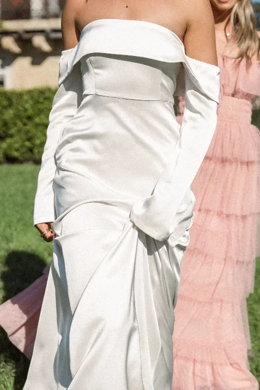 gigi-off-shoulder-maxi-dress-cream